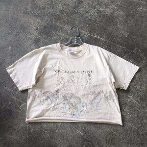 Vintage Yellowstone Crop Top Shirt Womens L Tan Cropped Graphic Distressed 90s